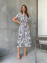 Load image into Gallery viewer, Heather Short Sleeve White/Blue Print Midi Dress