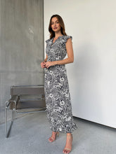 Load image into Gallery viewer, Trissa Navy/White Floral Print Dress