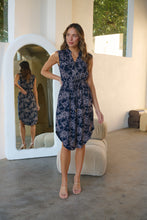 Load image into Gallery viewer, Alma Navy/Blush Print Zip Front Dress