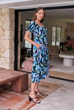 Load image into Gallery viewer, Lulu Tie Front Blue Multi Geo Print Midi Dress