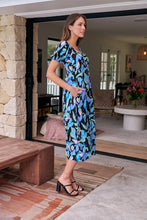 Load image into Gallery viewer, Lulu Tie Front Blue Multi Geo Print Midi Dress