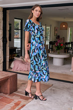 Load image into Gallery viewer, Lulu Tie Front Blue Multi Geo Print Midi Dress