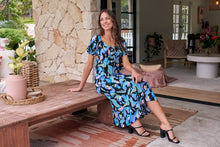 Load image into Gallery viewer, Lulu Tie Front Blue Multi Geo Print Midi Dress