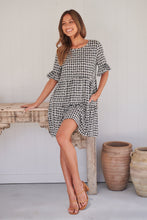Load image into Gallery viewer, Corinne Tiered Black/White Print Dress