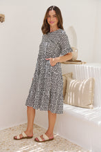 Load image into Gallery viewer, Thea White/Black Spot Print Pocketed Smock