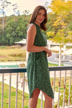 Load image into Gallery viewer, Alma Green/Black Zip Front Dress