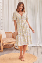 Load image into Gallery viewer, Juliana Yellow Floral Midi Smock