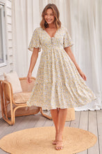 Load image into Gallery viewer, Juliana Yellow Floral Midi Smock
