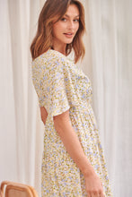 Load image into Gallery viewer, Juliana Yellow Floral Midi Smock