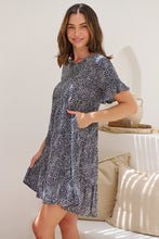 Load image into Gallery viewer, Dulcie Navy/White Tierred Summer Smock Dress