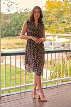 Load image into Gallery viewer, Alma Black/Cream Zip Front Dress