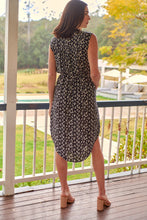 Load image into Gallery viewer, Alma Black/White Dress