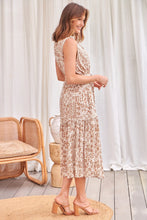 Load image into Gallery viewer, Naomi Tan/White Aztec Print S/Less Dress