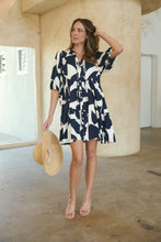 Load image into Gallery viewer, Tahli Navy White Print Smock Dress