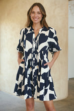 Load image into Gallery viewer, Tahli Navy White Print Smock Dress