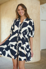Load image into Gallery viewer, Tahli Navy White Print Smock Dress