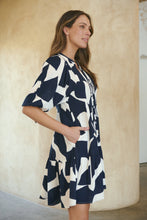 Load image into Gallery viewer, Tahli Navy White Print Smock Dress