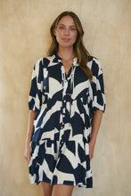 Load image into Gallery viewer, Tahli Navy White Print Smock Dress