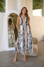 Load image into Gallery viewer, Tracey White/Black/Brown Print Sleevless Faux Linen Dress