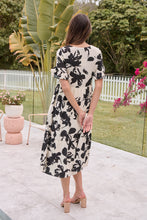 Load image into Gallery viewer, Alejandra Black/Off White Print V Neck Smock