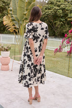 Load image into Gallery viewer, Alejandra Black/Off White Print V Neck Smock