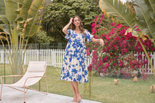 Load image into Gallery viewer, Alejandra Blue/Off White Print V Neck Smock