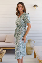 Load image into Gallery viewer, Sloanne Mint Green/White Floral Tie Waist Dress