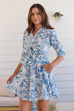 Load image into Gallery viewer, Romona 3/4 Sleeve White/Blue Palm Print Collared Dress