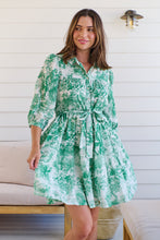 Load image into Gallery viewer, Gabrielle 3/4 Sleeve White/Green Print Collared Dress