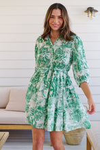 Load image into Gallery viewer, Gabrielle 3/4 Sleeve White/Green Print Collared Dress