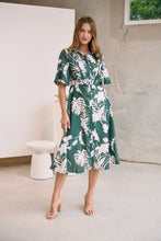 Load image into Gallery viewer, Delaney Green/White Print Button Front Midi Dress