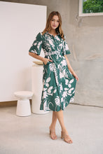 Load image into Gallery viewer, Delaney Green/White Print Button Front Midi Dress