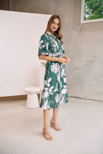 Load image into Gallery viewer, Delaney Green/White Print Button Front Midi Dress