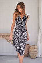 Load image into Gallery viewer, Alma Black/White Dress