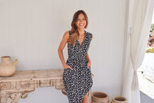 Load image into Gallery viewer, Alma Black/White Dress