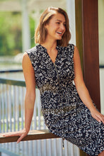 Load image into Gallery viewer, Alma Black/Cream Zip Front Dress