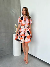 Load image into Gallery viewer, Donna Orange/Pink/Beige Abstract Frill Dress