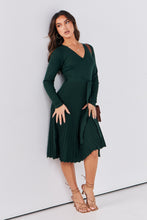 Load image into Gallery viewer, Parker Emerald Long Sleeve Pleated Knit Midi Dress