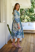 Load image into Gallery viewer, Gardenia Blue/White/Green Paisley Print Long Sleeve Dress