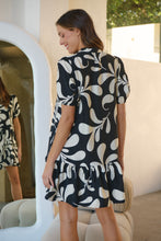 Load image into Gallery viewer, Rosie Black/Cream Bold Print Smock Dress