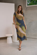 Load image into Gallery viewer, Jaya Mesh Cap Sleeve Green/ Black Bodycon Dress