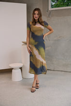 Load image into Gallery viewer, Jaya Mesh Cap Sleeve Green/ Black Bodycon Dress