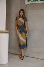Load image into Gallery viewer, Jaya Mesh Cap Sleeve Green/ Black Bodycon Dress