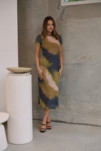 Load image into Gallery viewer, Jaya Mesh Cap Sleeve Green/ Black Bodycon Dress