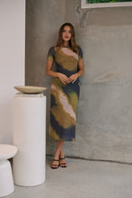 Load image into Gallery viewer, Jaya Mesh Cap Sleeve Green/ Black Bodycon Dress