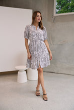 Load image into Gallery viewer, Hadley White/Black Abstract Print Frill Smock Dress