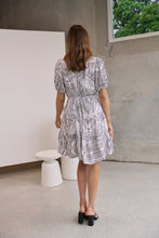 Load image into Gallery viewer, Hadley White/Black Abstract Print Frill Smock Dress
