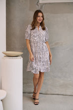 Load image into Gallery viewer, Hadley White/Black Abstract Print Frill Smock Dress