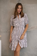 Load image into Gallery viewer, Hadley White/Black Abstract Print Frill Smock Dress
