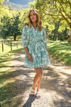 Load image into Gallery viewer, Gabrielle 3/4 Sleeve White/Green Print Collared Dress
